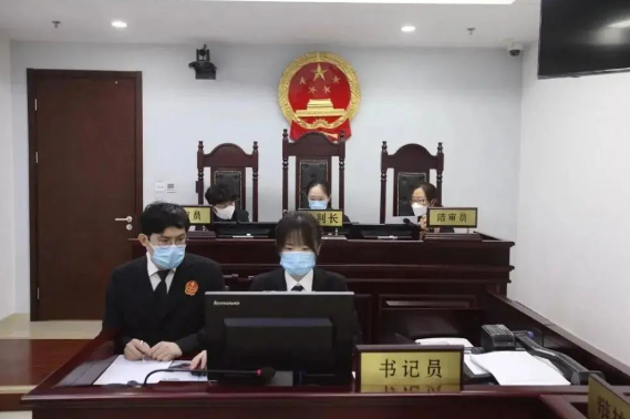 快看！全國首例！近日北京海淀法院對一教職人員宣告終身禁業(yè)